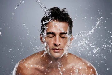 Elevate Your Grooming Routine with These 5 Benefits of Men's Face Cleansers