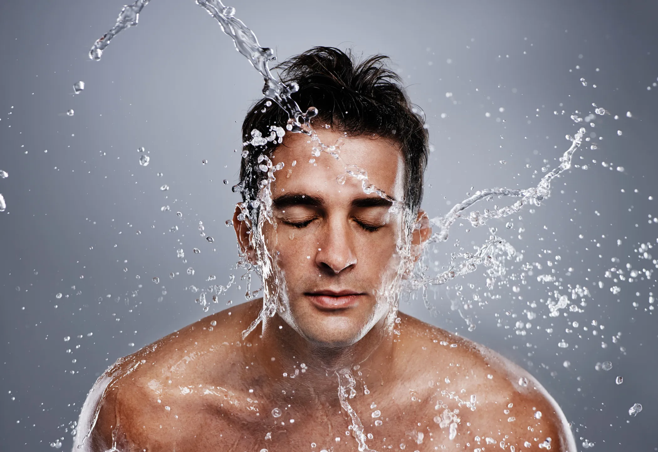 Elevate Your Grooming Routine with These 5 Benefits of Men's Face Cleansers